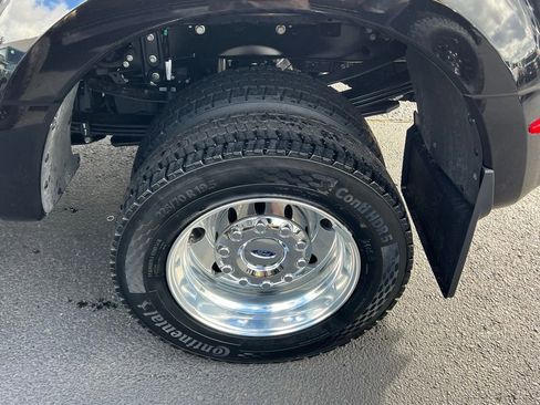 New 2026 Ford F450 Platinum w/ Platinum Plus Package AWD/4WD image 9