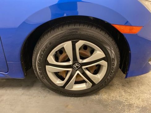 Used 2018 Honda Civic LX image 28