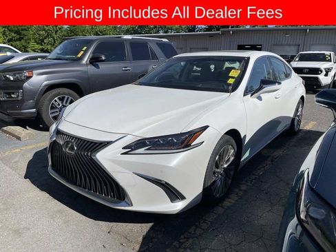 Used 2019 Lexus ES 300h w/ Accessory Package FWD image 1