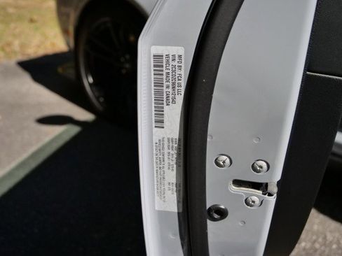 Used 2022 Dodge Challenger SRT Hellcat image 41