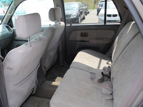 Used 2002 Toyota 4Runner SR5 image 12