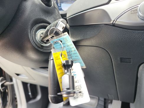Used 2020 Hyundai Palisade SE FWD image 30
