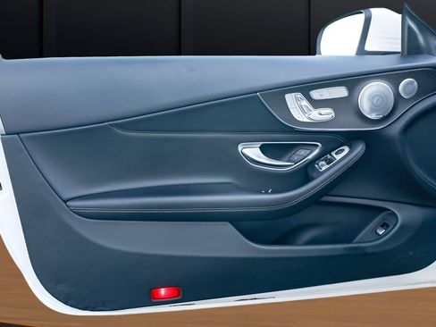Used 2019 Mercedes-Benz C 300 4MATIC Coupe image 10
