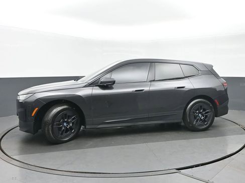 Used 2024 BMW iX xDrive50 w/ Convenience Package AWD/4WD image 6
