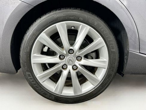 Used 2016 Lexus IS 200t image 31