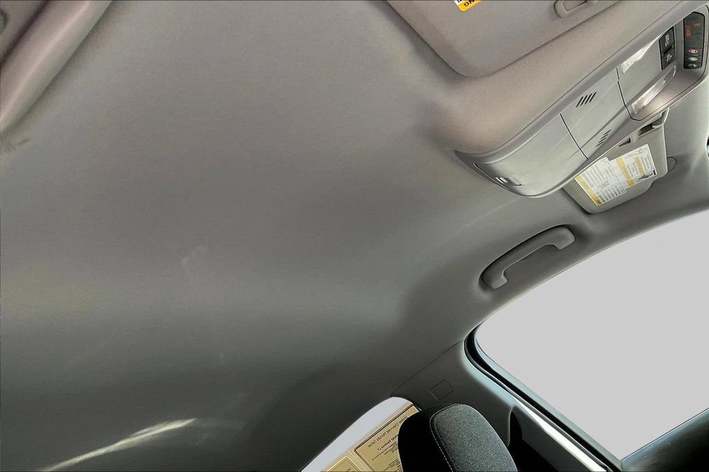 Used 2024 Chevrolet Equinox LT AWD/4WD image 30
