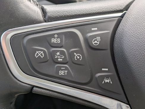 Used 2022 Chevrolet Malibu LT w/ Leather Package image 23