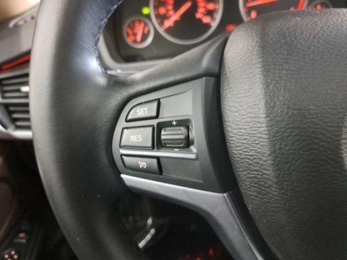 Used 2014 BMW X5 xDrive35d image 17