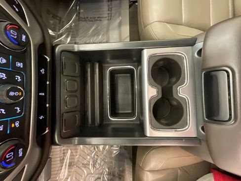 Used 2018 GMC Sierra 1500 SLT w/ SLT Premium Package AWD/4WD image 21