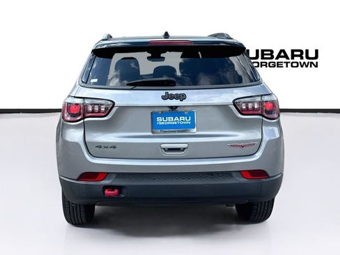 Used 2019 Jeep Compass Trailhawk AWD/4WD image 6