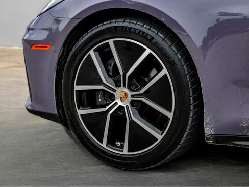 Used 2024 Porsche Panamera RWD image 55