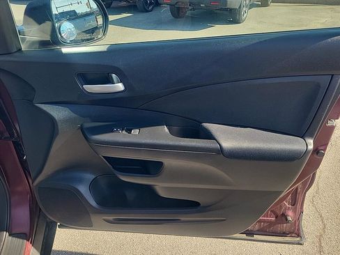 Used 2015 Honda CR-V LX image 31