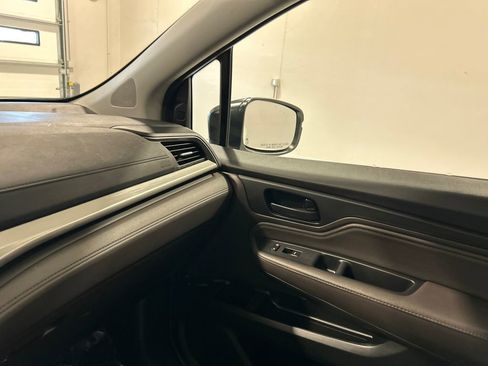 Used 2019 Honda Odyssey Touring image 25