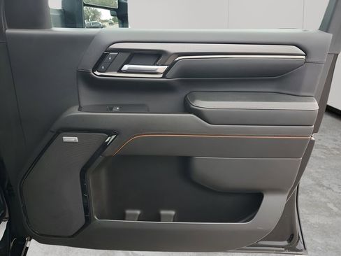 Used 2024 GMC Sierra 3500 AT4 w/ AT4 Premium Plus Package image 13