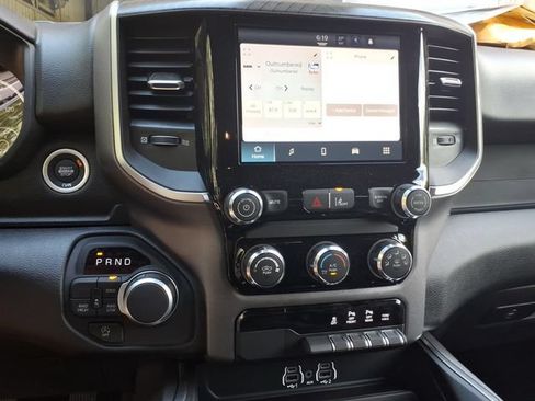 New 2026 RAM 1500 Express AWD/4WD image 14