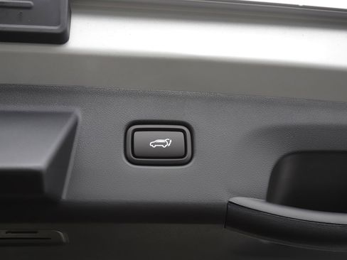 New 2026 Hyundai Tucson Limited image 8