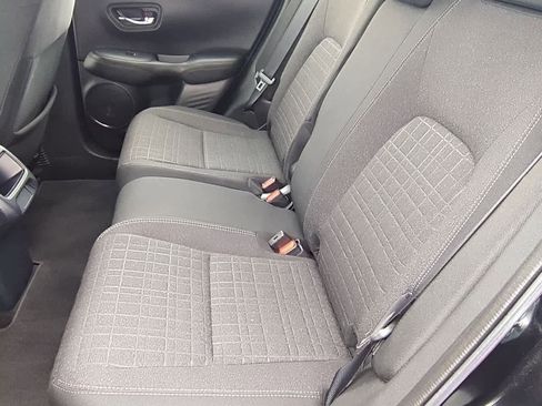 Used 2023 Honda HR-V LX image 18