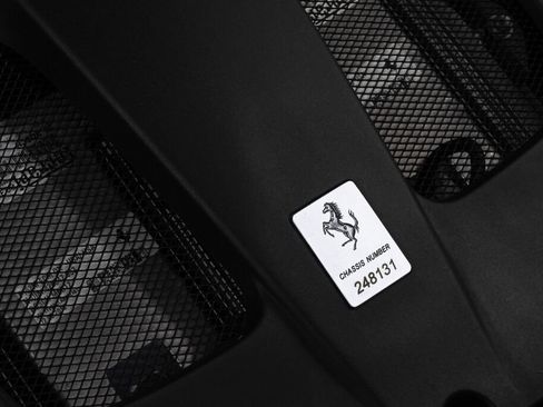 Used 2019 Ferrari 812 Superfast RWD image 23