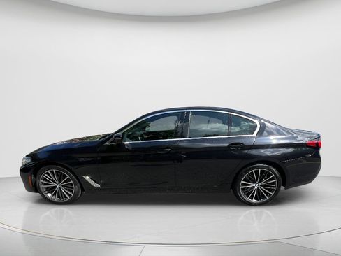 Used 2023 BMW 530i w/ Convenience Package RWD image 8