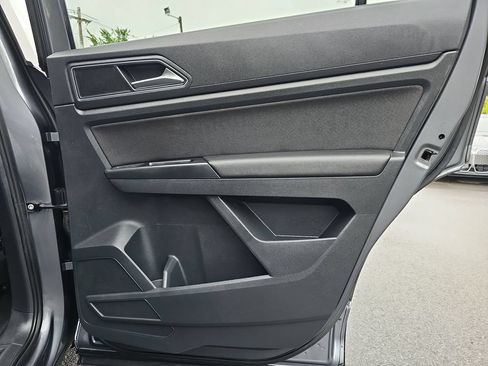 Used 2018 Volkswagen Atlas S FWD image 27