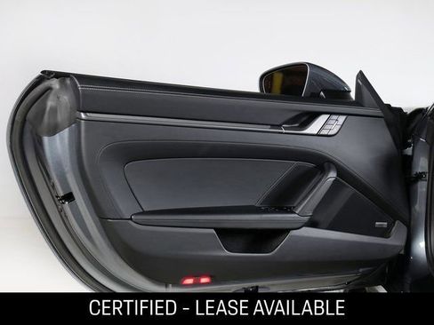 Used 2025 Porsche 911 Carrera image 28