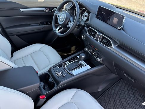 New 2025 MAZDA CX-5 AWD 2.5 S w/ Preferred Package image 13
