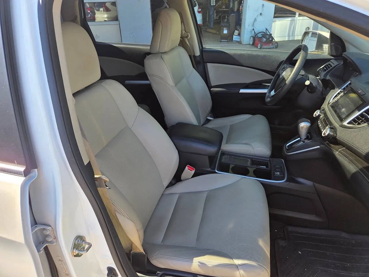 Used 2016 Honda CR-V EX-L image 10