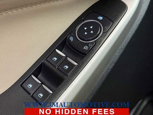 Used 2021 Ford Explorer XLT w/ Equipment Group 202A image 39