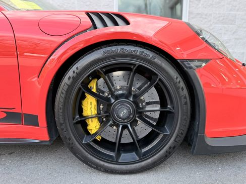 Used 2016 Porsche 911 GT3 RS image 40