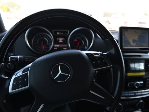Used 2016 Mercedes-Benz G 65 AMG 4MATIC image 19
