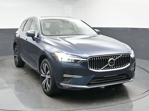 Used 2023 Volvo XC60 B5 Plus w/ Protection Package Premier FWD image 2