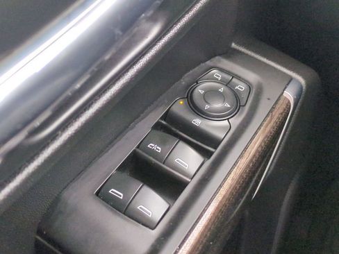 Used 2020 Chevrolet Silverado 1500 LT Trail Boss image 21