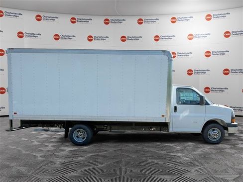 New 2025 GMC Savana 3500 Extended w/ Power Convenience Package image 6