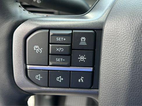 New 2023 Ford F150 Lightning Lariat image 32