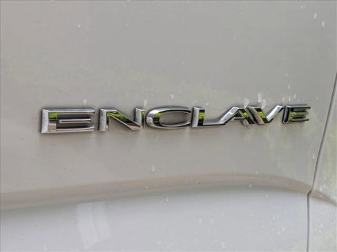 Used 2018 Buick Enclave Avenir w/ LPO, Cargo Package image 13