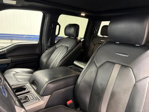 Used 2019 Ford F150 Platinum w/ Equipment Group 701A Luxury AWD/4WD image 13