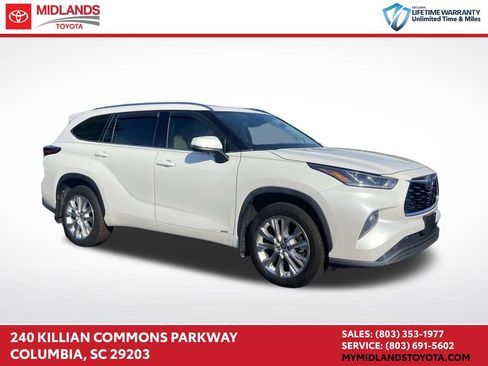 Used 2022 Toyota Highlander Limited AWD/4WD image 1