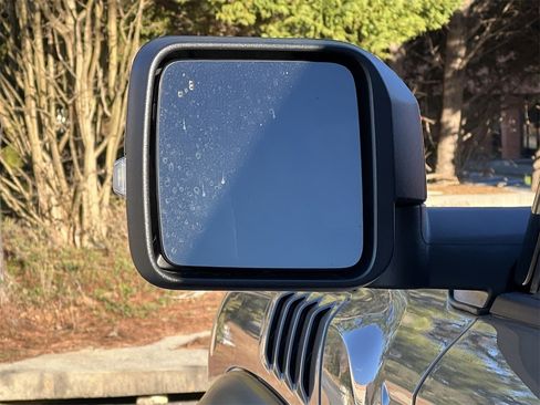 New 2025 Ford Bronco Raptor image 27