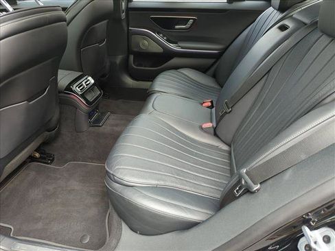 Certified 2023 Mercedes-Benz S 500 4MATIC image 19