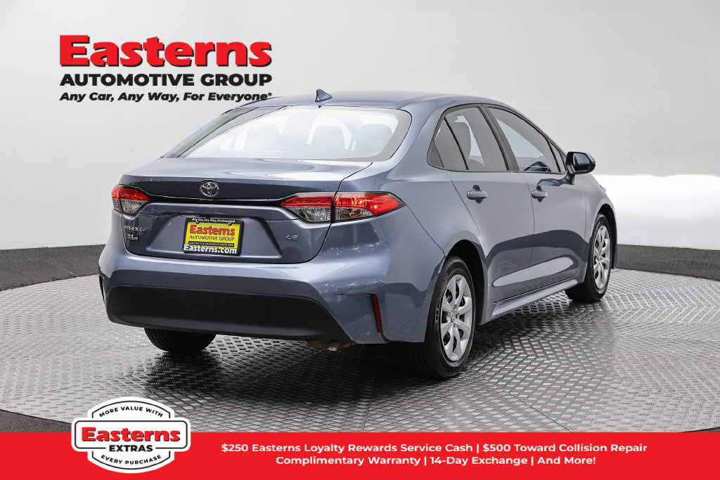 Used 2024 Toyota Corolla LE FWD image 6