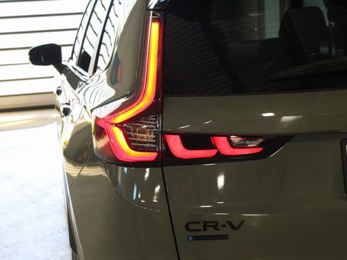 Certified 2026 Honda CR-V TrailSport image 40