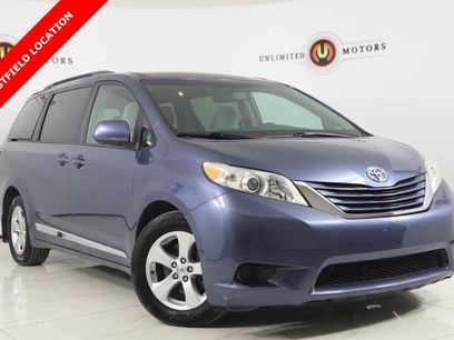 Used 2016 Toyota Sienna LE