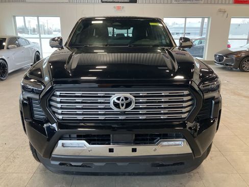 Used 2024 Toyota Tacoma Limited w/ Limited Package (LT) image 2