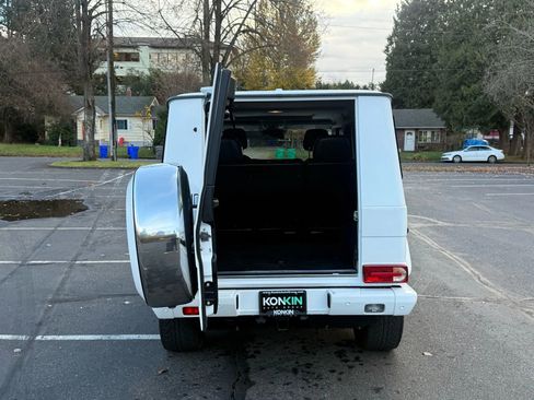 Used 2016 Mercedes-Benz G 550 image 31