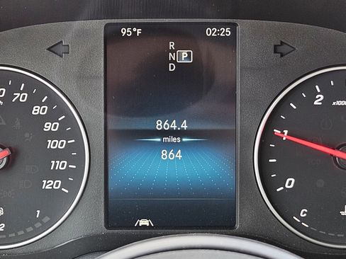 Used 2023 Mercedes-Benz Sprinter 3500 image 19