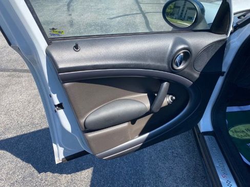 Used 2011 MINI Cooper Countryman S image 10