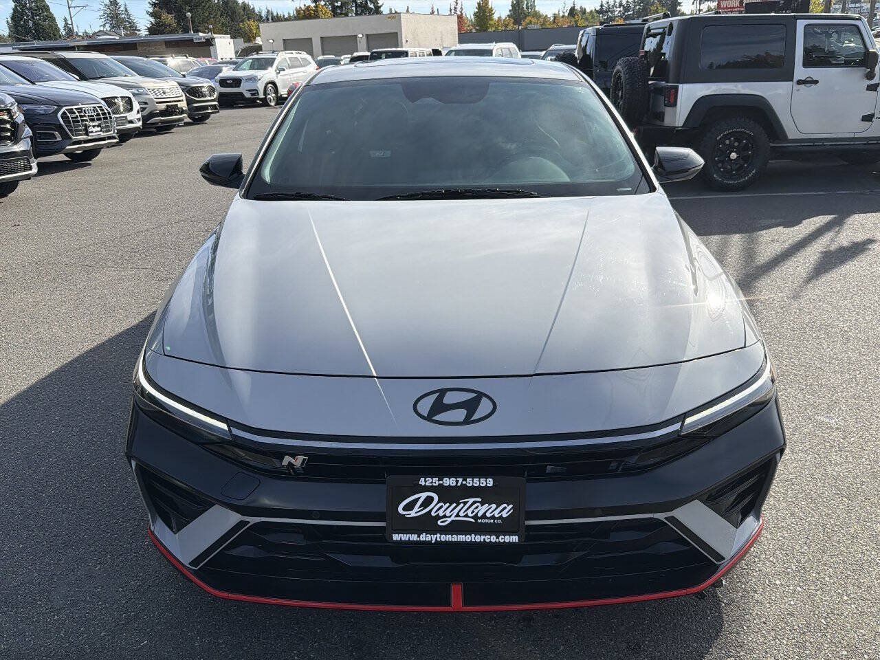 Used 2025 Hyundai Elantra N FWD image 12