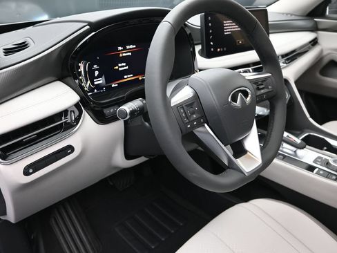Used 2026 INFINITI QX60 Pure w/ Cargo Package FWD image 12