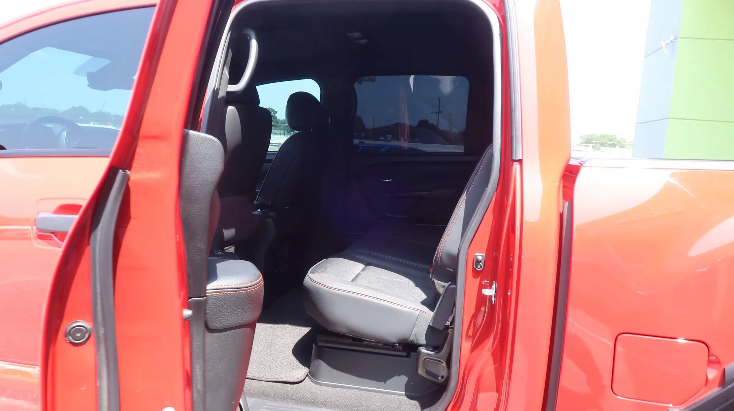 Used 2024 Nissan Titan PRO-4X w/ Off Road Protection Package AWD/4WD image 20