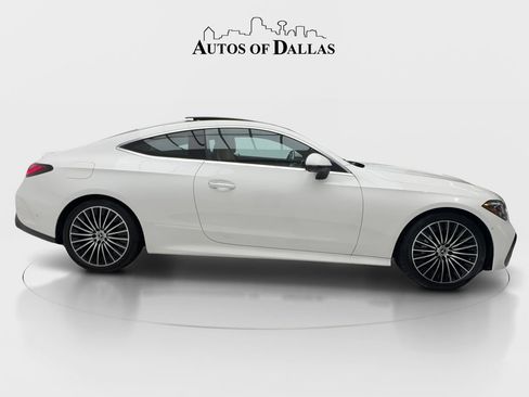 Used 2025 Mercedes-Benz CLE 300 4MATIC Coupe image 6